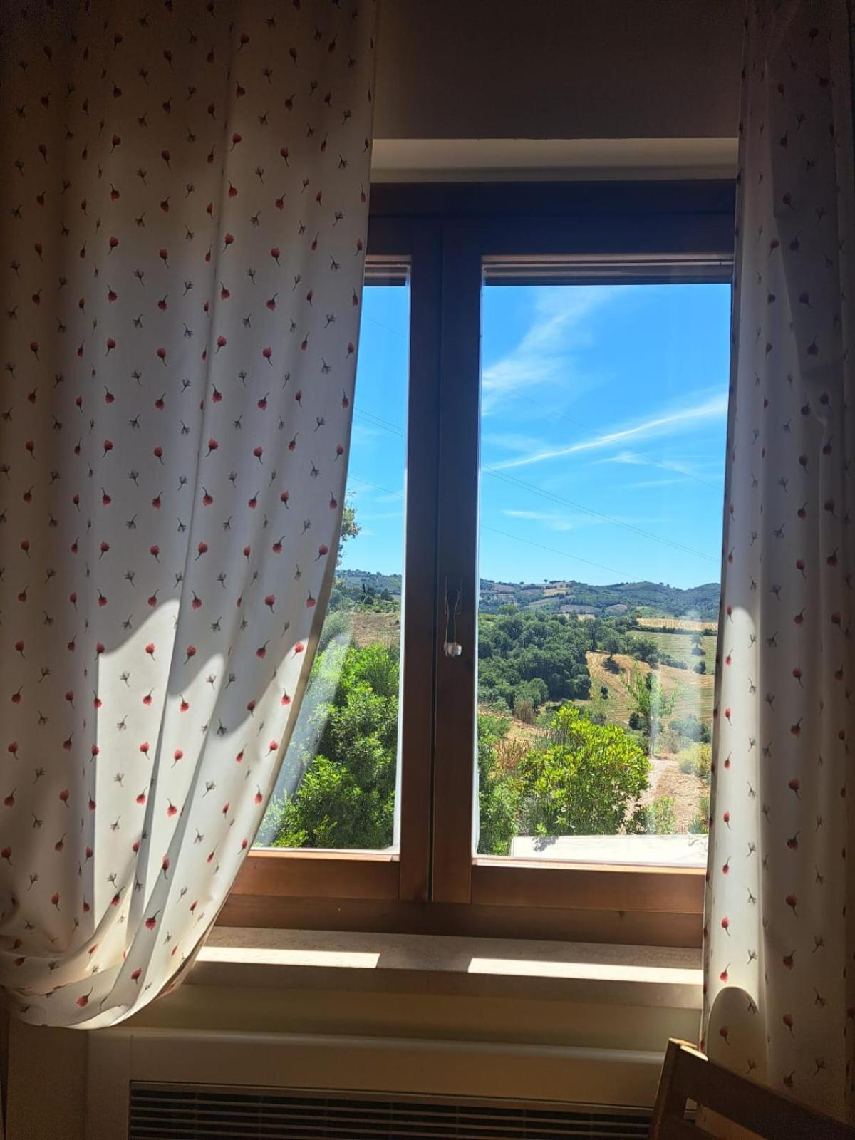 Casale Terre Rosse Bed and Breakfast Saturnia Buitenkant foto
