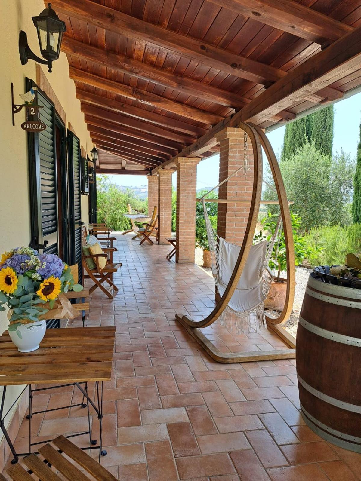 Casale Terre Rosse Bed and Breakfast Saturnia Buitenkant foto